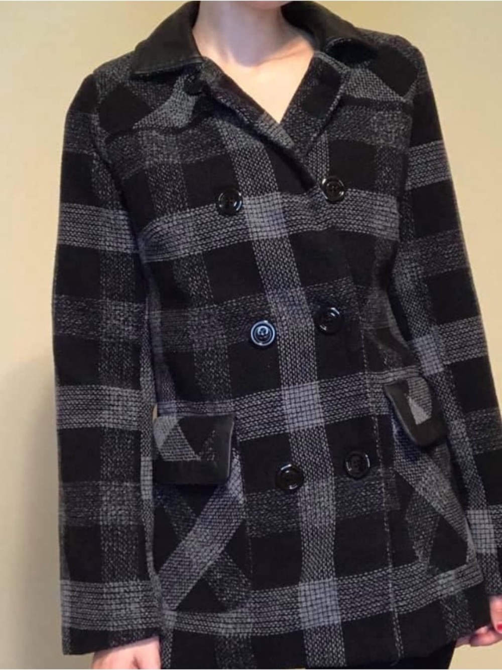 New Look Women’s Black & Gray Plaid / Checkered Coat Peacoat, Small